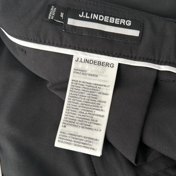 J. Lindenberg “Somle” golf shorts 38US - Picture 2 of 4